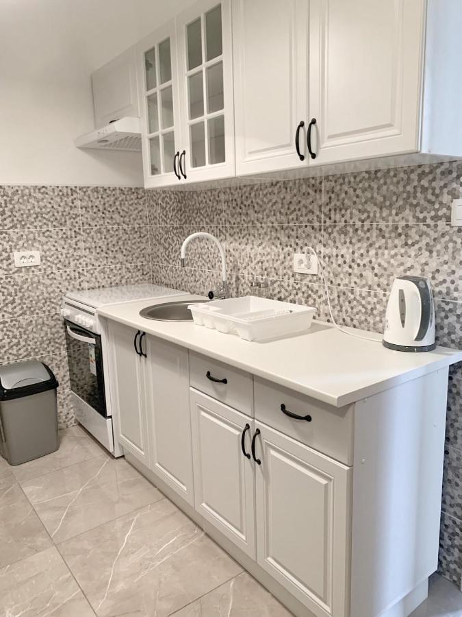 Apartment Lea Mataija Novi Vinodolski Buitenkant foto